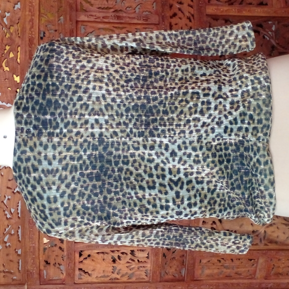 JM Collection: Top - Picture 4 of 6